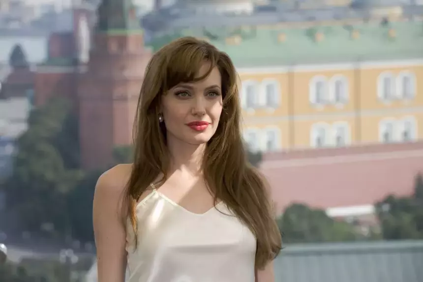 Актриса Анджелина Джоли обвинила Брэда Питта в своем провале на «Оскаре»