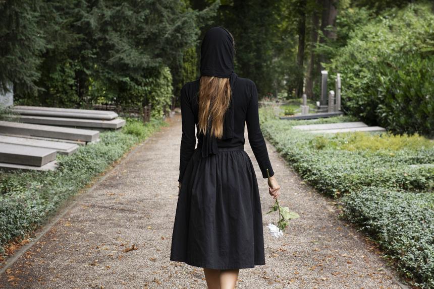 На его счету 25 кинокартин и сериалов: сыгравший в «Молодежке» актер Алексей Булатов умер в 76 лет