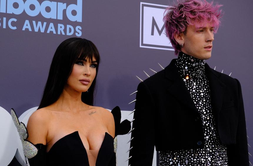 Экс-бойфренд Меган Фокс отреагировал на решение беременной актрисы исключить его из своей жизни