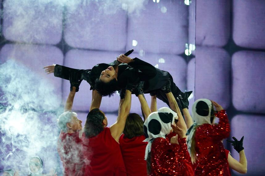 «Нравится потреблять москалей»: Яна Поплавская объяснила, почему Лолиту послали «за звездочкой»