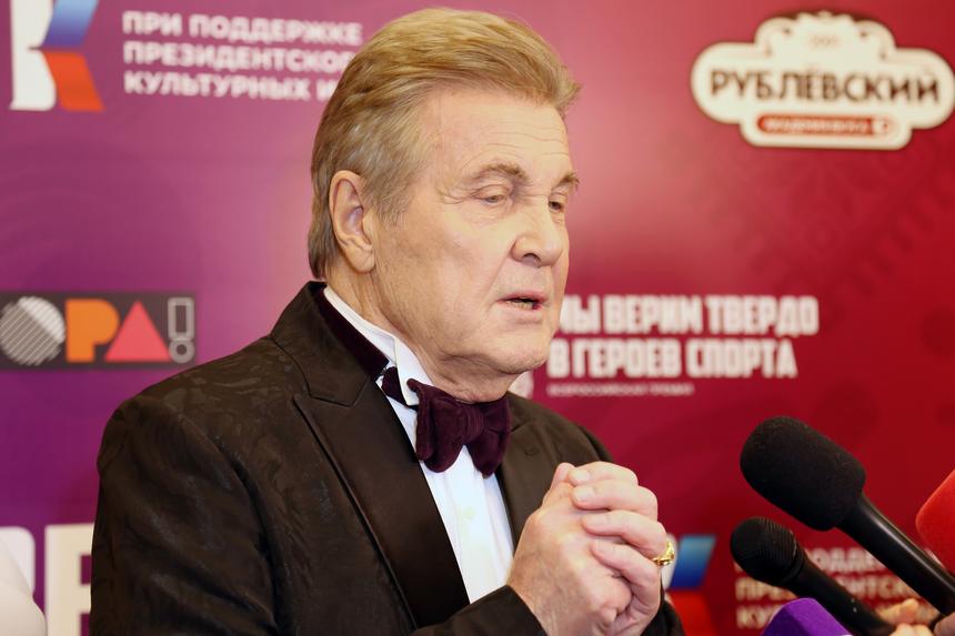 «Надо вернуться к корням»: Лев Лещенко назвал лучшую музыку для школьных дискотек