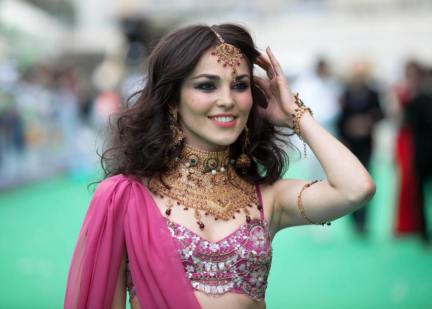 «Я уже исчерпала свои лимиты»: Сати Казанова поделилась откровениями о материнстве