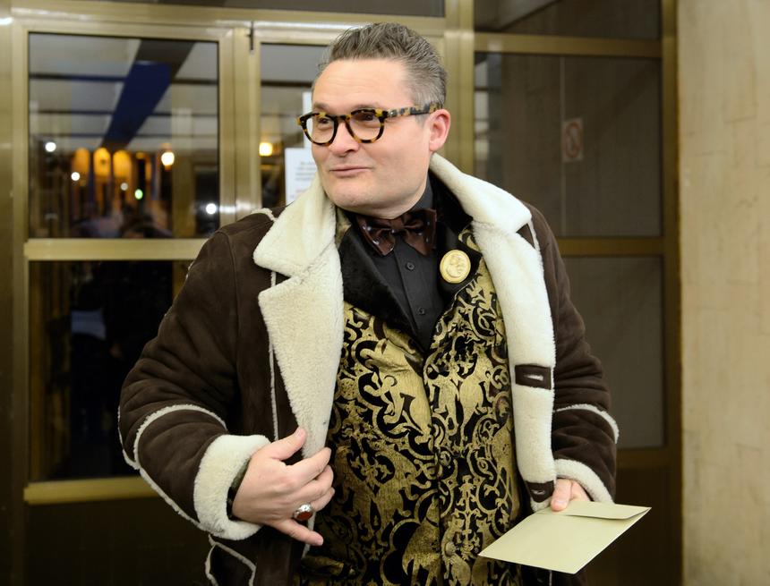 Экс-ведущего «Модного приговора» Васильева сняли с племянником известного певца