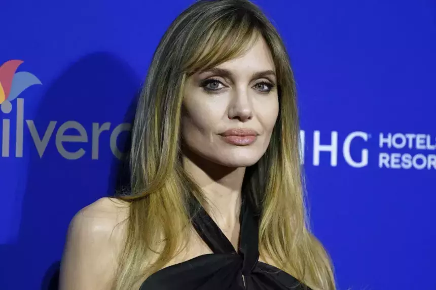 Анджелина Джоли заявила, что дети не оправдали ее надежды в выборе профессии