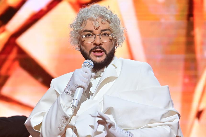 «Ты встал со мной плечом к плечу, не предал»: Киркоров поздравил мускулистого директора с днем рождения