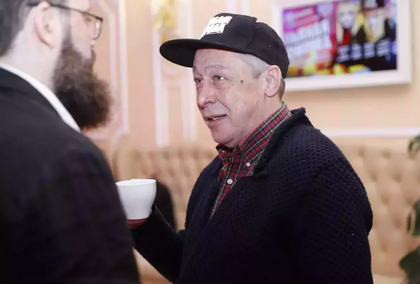 Адвокат Михаила Ефремова не стал опровергать или подтверждать новости об УДО