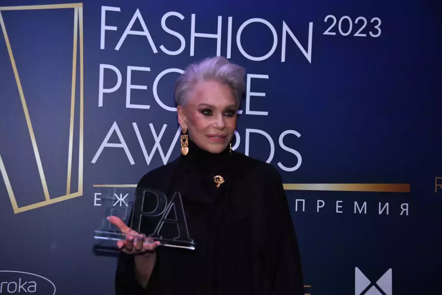 Похоронившая сына певица Ирина Понаровская назвала свою жизнь существованием