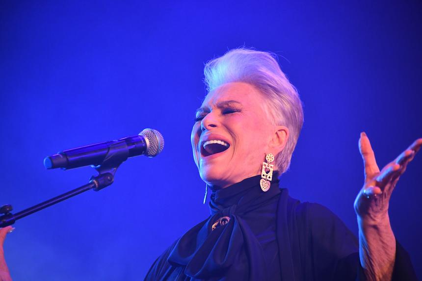 Продюсер Дворцов рассказал, что Понаровская берет до 2 млн рублей за концерт