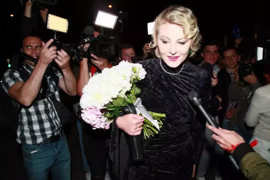 Французские критики не обратили внимания на новый спектакль Литвиновой в Париже