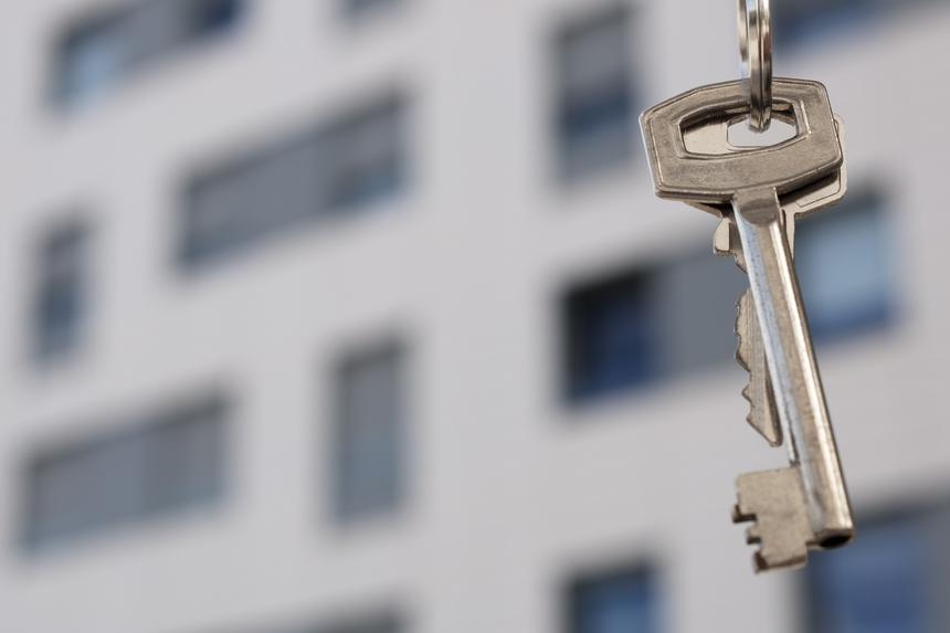 Забыли о своем обещании: 16-летнему гардеробщику из «Крокуса» так и не подарили квартиру