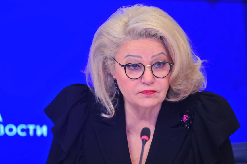 «Молодые мамы нуждаются в психологе»: в ГД заявили о необходимости закона после попытки россиянки задушить дочь