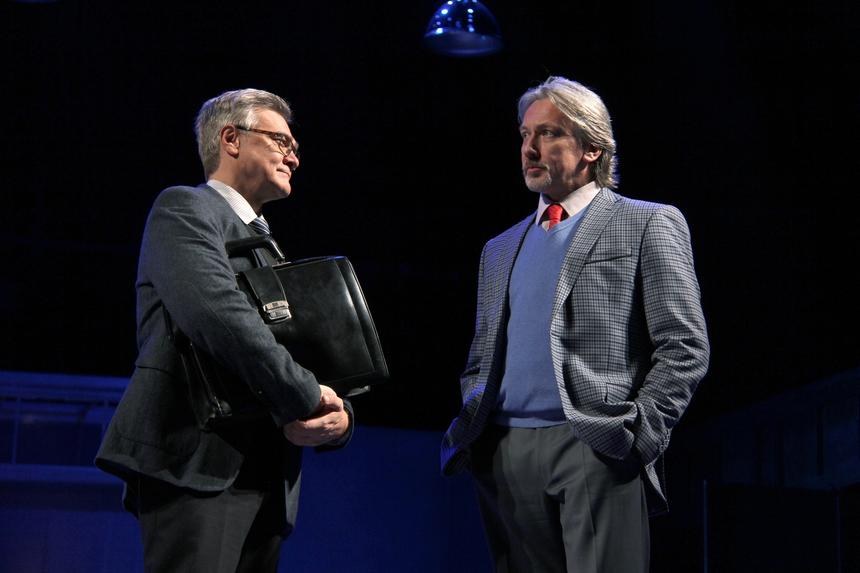 Алексей Веселкин (справа)