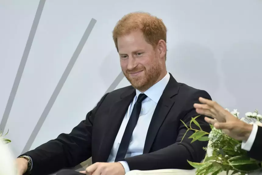 Принц Гарри поссорился с последним не бойкотировавшим его родственником