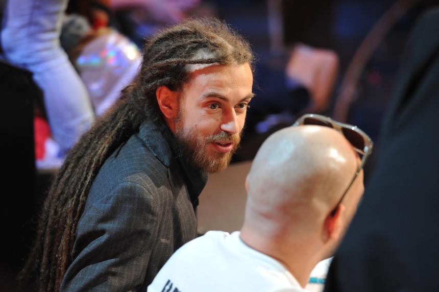 Сын рэпера Децла выложил фото с возлюбленной, с которой учится в МГУ