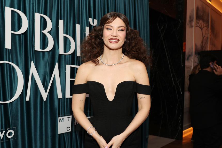 «Самый необычный разговор»: беременная Ида Галич встретилась с Конором Макгрегором в Дубае