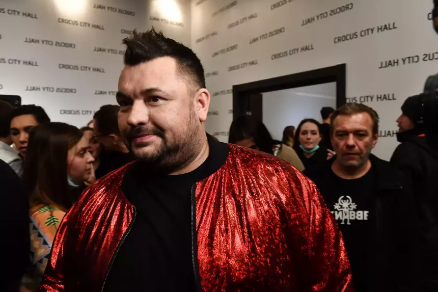 48-летний Сергей Жуков отменил выступления из-за серьезной болезни и экстренно вернулся в Москву