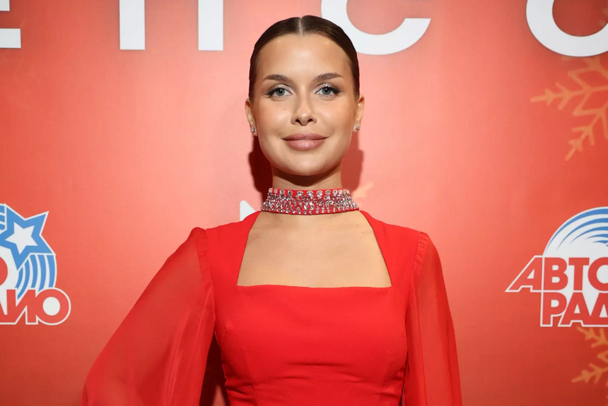 Исполнительница хита «Матушка земля» Куртукова повысила гонорар до 5 млн рублей