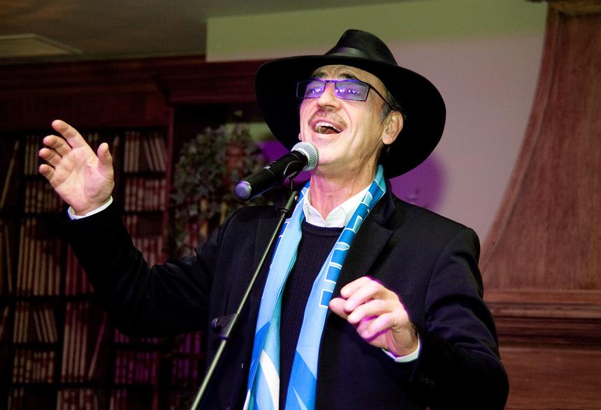 «Не разрешают выходить на сцену»: вернется ли Михаил Боярский к выступлениям после травмы