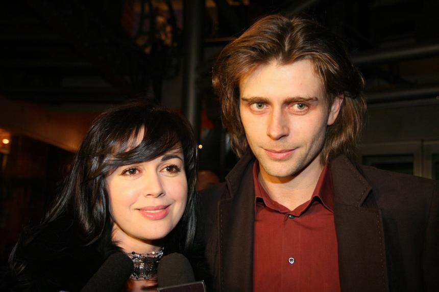 Петра Чернышева не было: семья Анастасии Заворотнюк собралась в доме актрисы по особому поводу