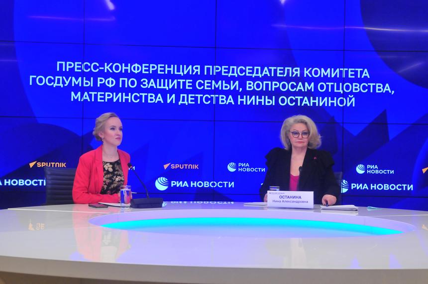 «У многих аллергия»: Нина Останина высказалась об уроках в школах, которые посвящены бродячим животным