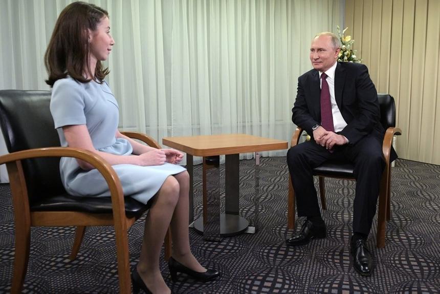 «Великий президент»: незрячая журналистка поделилась эмоциями от общения с Владимиром Путиным