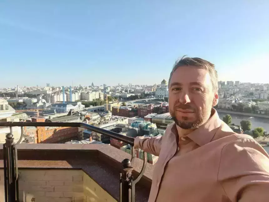 Проверка связана с постом в Сети: Владислава Бакальчука проверят по статье о дискредитации ВС РФ