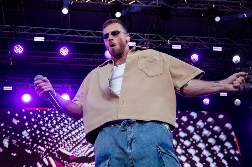 «Так себя вести не надо»: Олег Майами устроил дебош в клубе