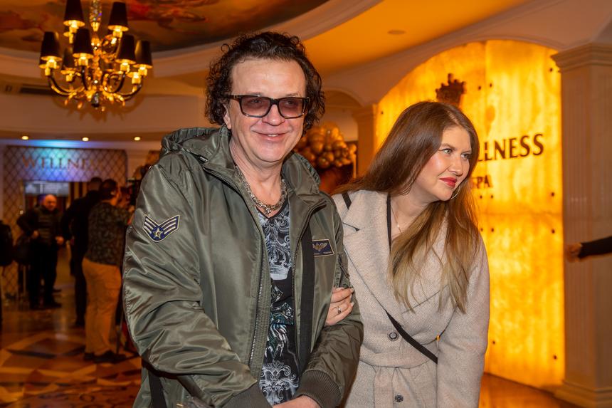 «Училась разводить мужиков»: бывшая жена Ромы Жукова язвительно высказалась о его новой спутнице