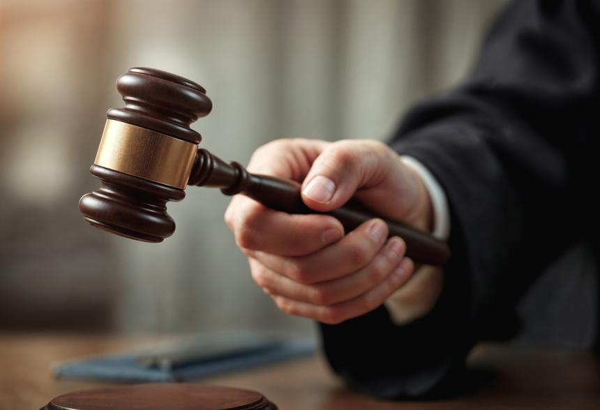 Жил в роскошном особняке с золотым унитазом: экс-начальник ставропольской ГИБДД получил 20 лет колонии