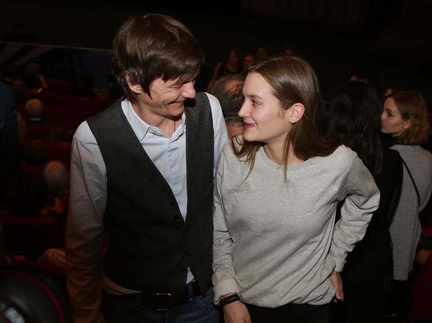 Внучка известного советского артиста дебютирует за рубежом: подробности