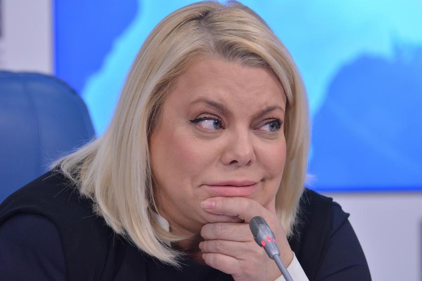 Актриса Яна Поплавская высмеяла депутата Милонова за просмотр «Евровидения»