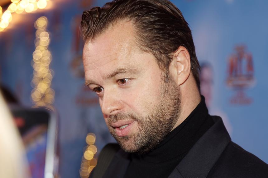 «Источник утешения, своего рода мать»: какую женщину подсознательно хочет видеть рядом Виталий Гогунский