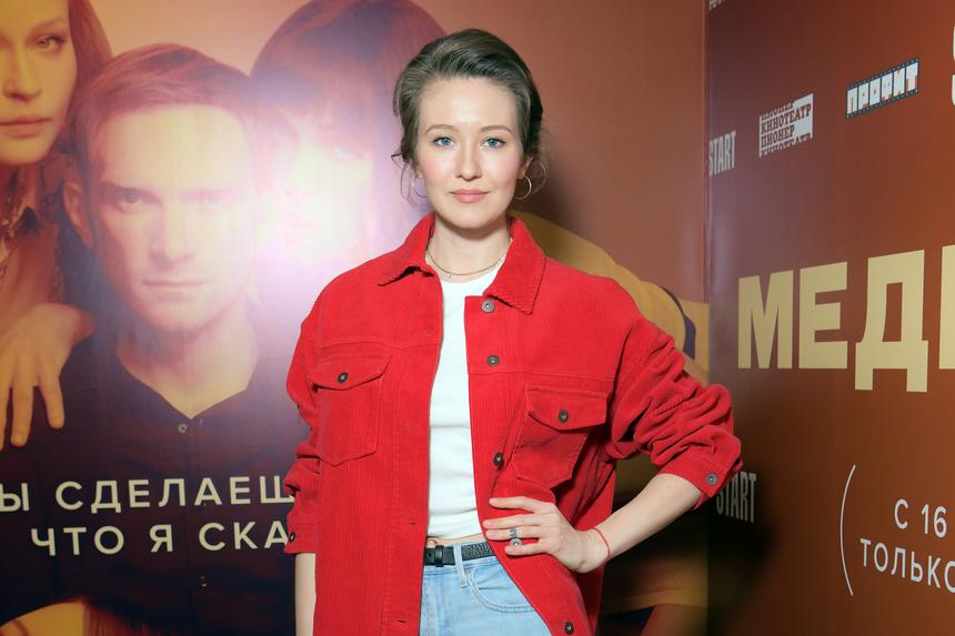 Бывшая жена Никиты Ефремова Яна Гладких станет мамой в третий раз