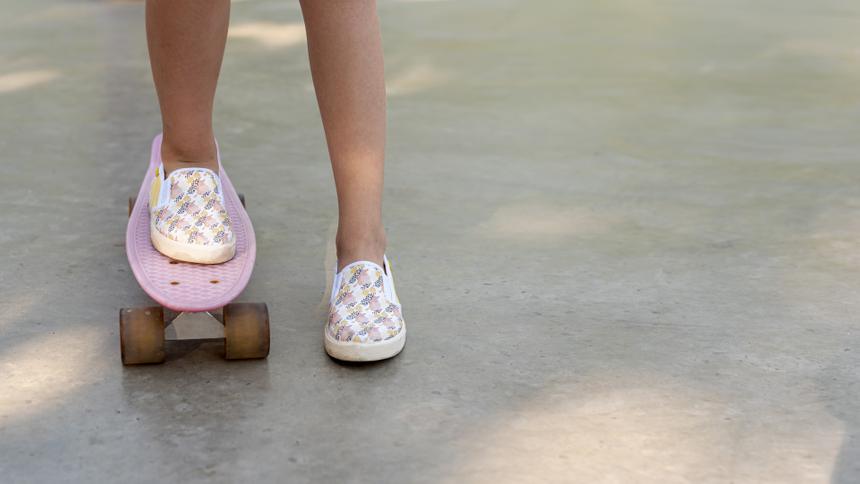 «Мамы часто не было дома»: школьница, убившая 7-летнюю девочку в Бердянске, знала жертву с рождения