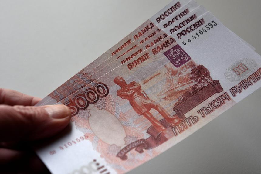 Солистка музыкального театра Натальи Сац сняла 3 миллиона и перевела мошенникам