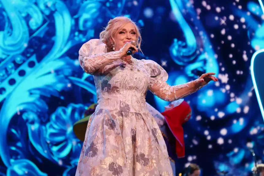 Водитель Надежды Кадышевой заявил, что сын певицы дважды лежал в психбольнице