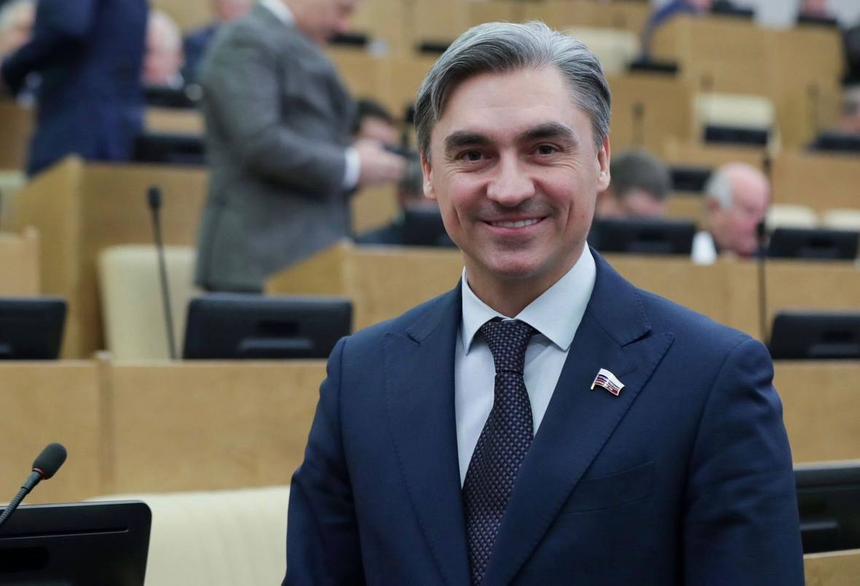 «Это крайне опасно»: депутат Госдумы Свинцов рассказал, как бороться с клиниками без лицензии в России