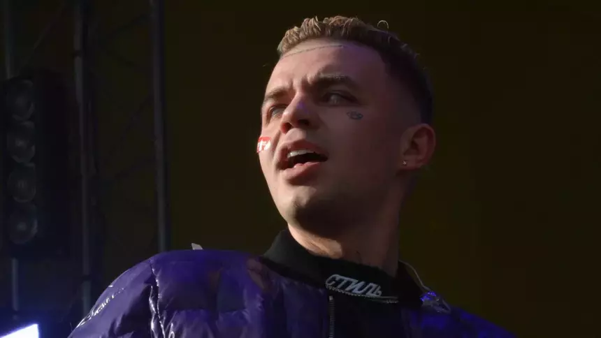 Бизнес рэпера Элджея погряз в долгах и потерял более миллиона рублей