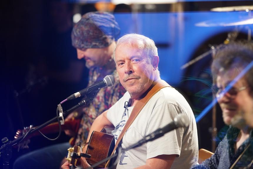 «Ты нормально себя чувствуешь?»: Виталий Бородин обратился к Андрею Макаревичу*