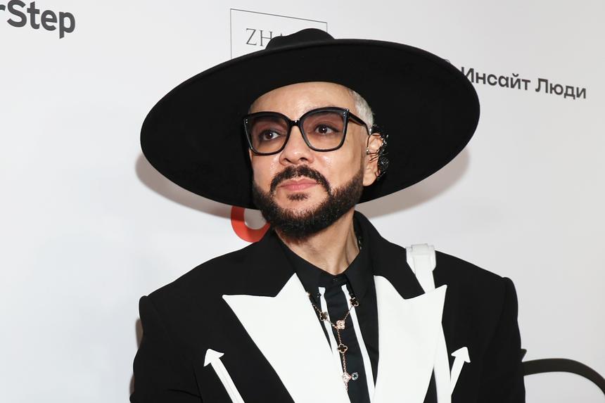 «Ему свыше говорят, чтобы оставил всех в покое»: Любовь Успенская высказалась о травме Филиппа Киркорова