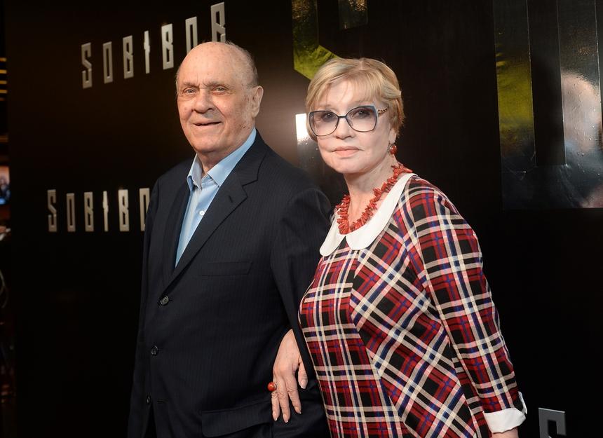 83-летнюю Веру Алентову госпитализировали в Москве с новообразованием