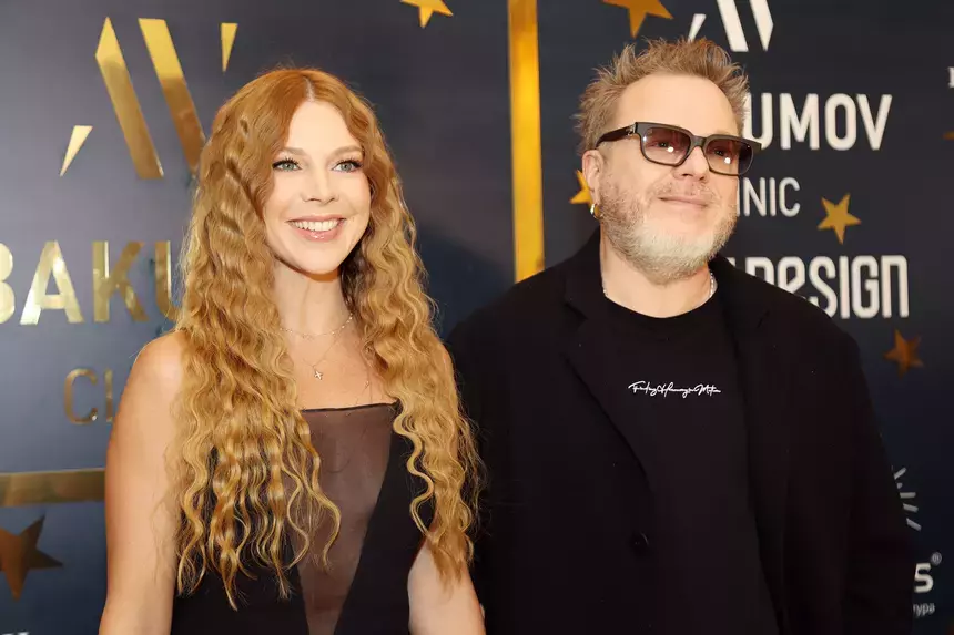 Подольская и Пресняков потратили на праздничные торты 165 тысяч рублей