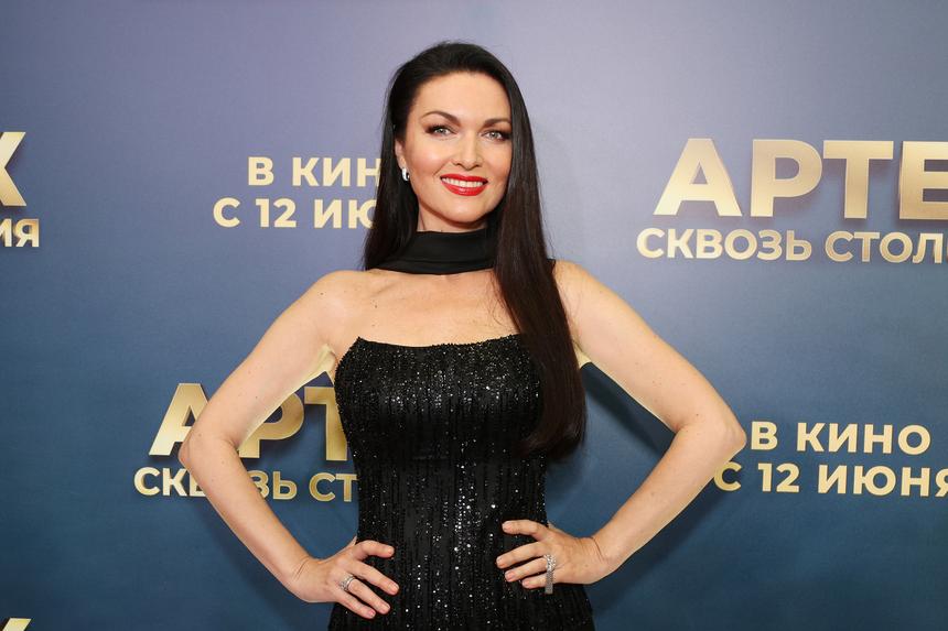 Актриса из «Не родись красивой» Юлия Такшина вышла в свет с новым возлюбленным