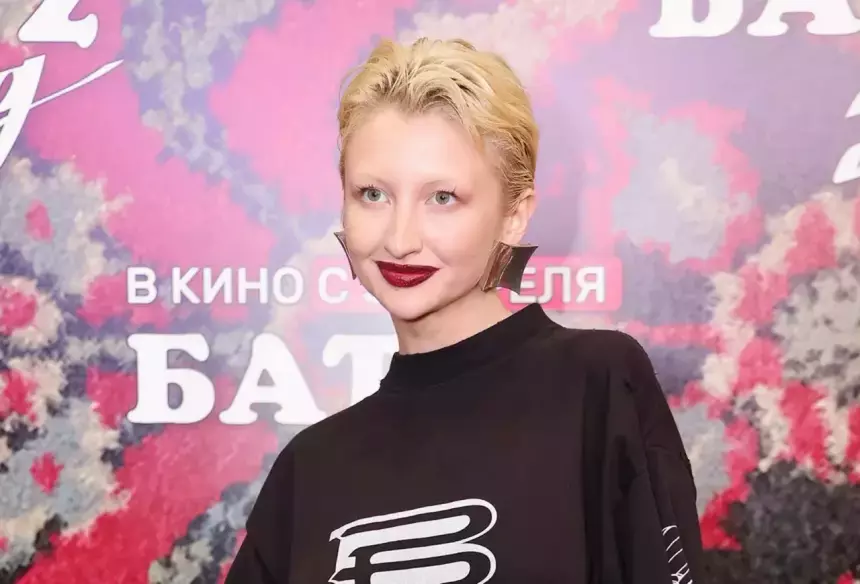 «Лучше быть одной»: протеже Киркорова высмеяла мужа Бородиной из-за свадебного подарка