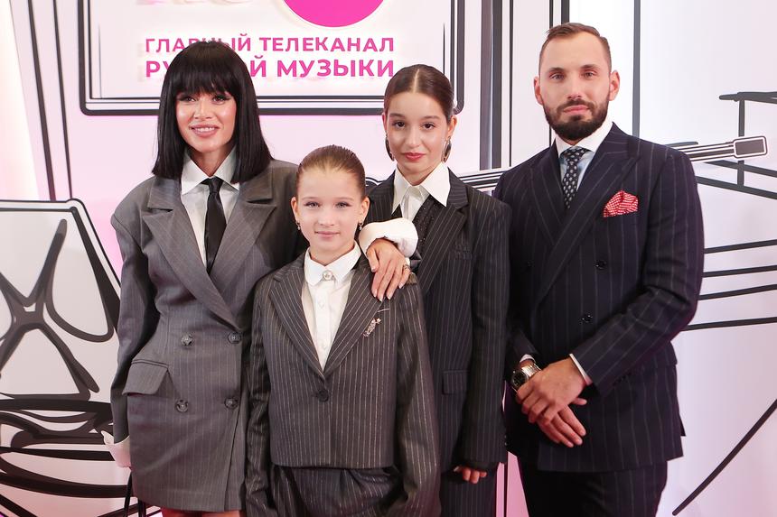 Ксения Бородина подарила 9-летней дочери игрушку Лабубу за 250 тысяч рублей