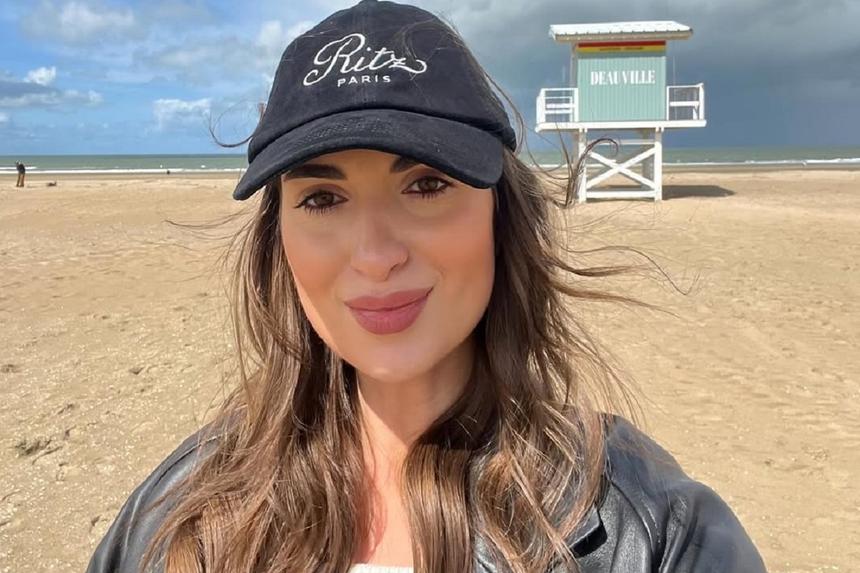 Шубская в образе Нефертити, Познер — распорядитель клятв: звезда Первого канала Левиева вышла замуж в Испании