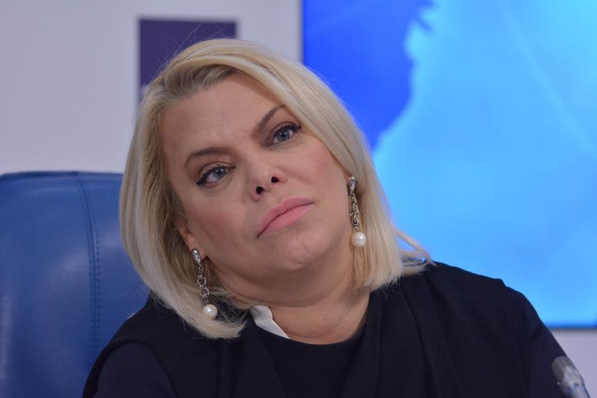 Яна Поплавская заявила, что на ПМЭФ обсуждали возвращение Чулпан Хаматовой в РФ