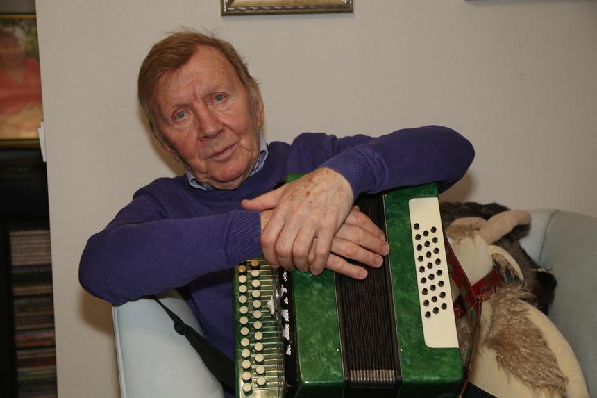 Звезду «Ширли-мырли» и «Приключений Электроника» признали угрозой нацбезопасности Украины