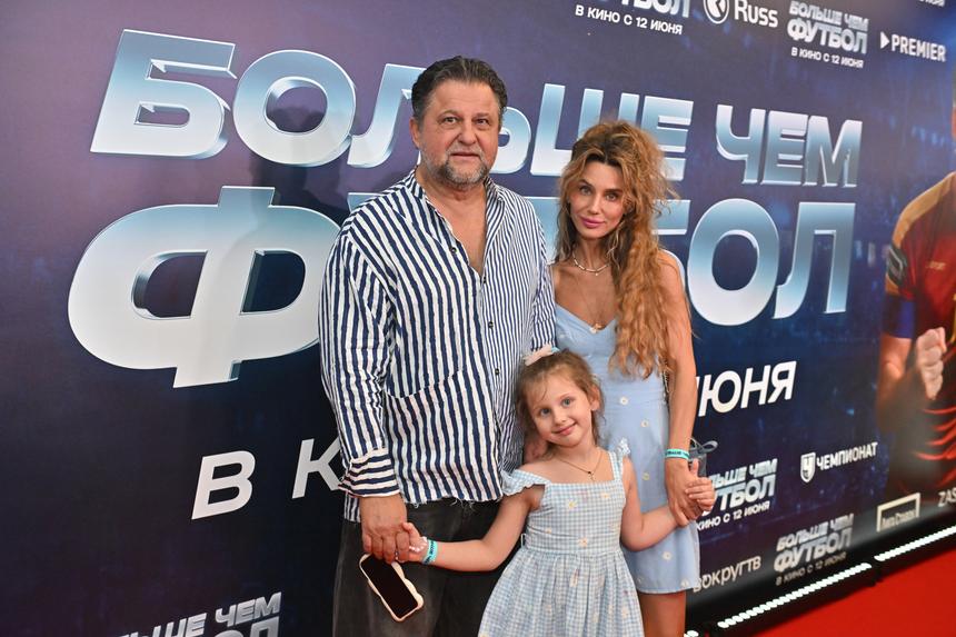 Актер Самойленко рассказал о сложной операции на позвоночнике после аварии