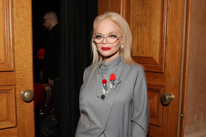 Лариса Долина объяснила выход в свет без косметики